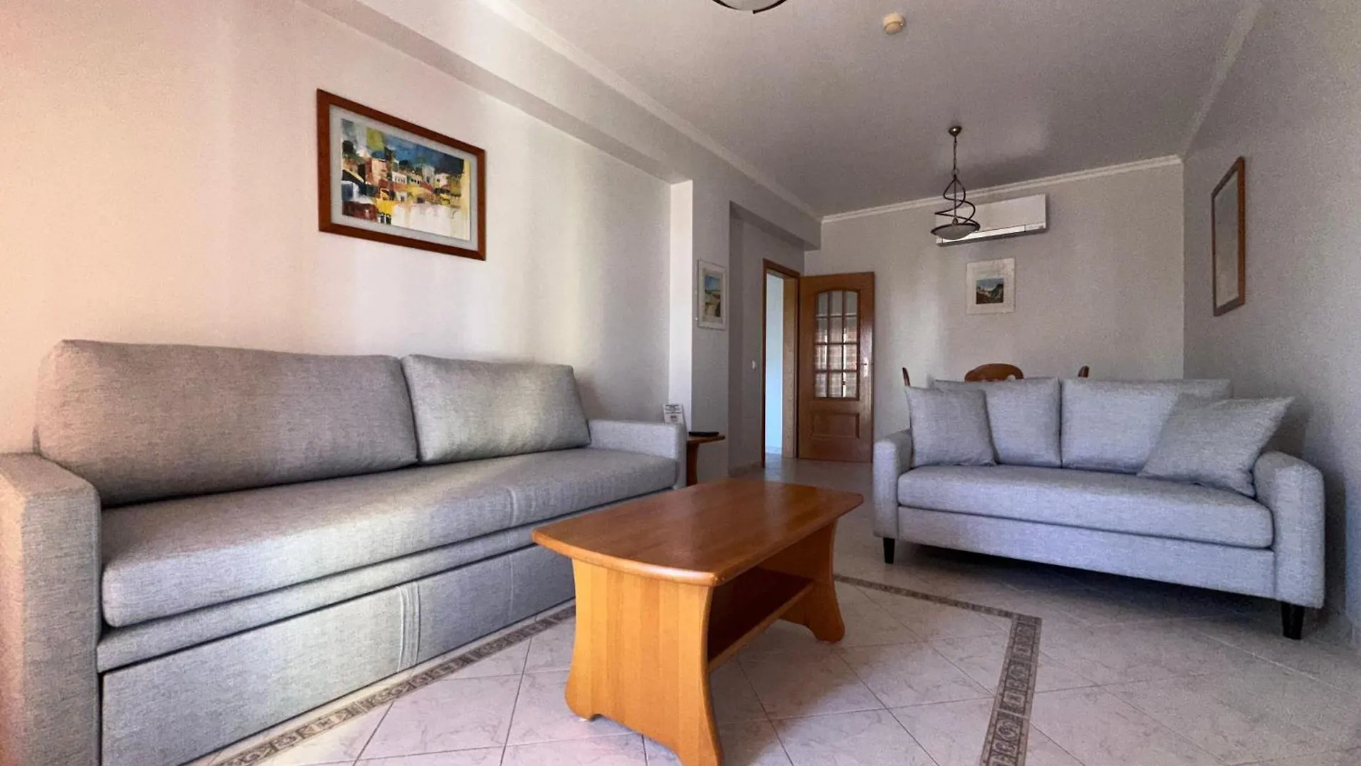 Sunset Bliss In Albufeira - Short Walk To Oldtown Apartment
